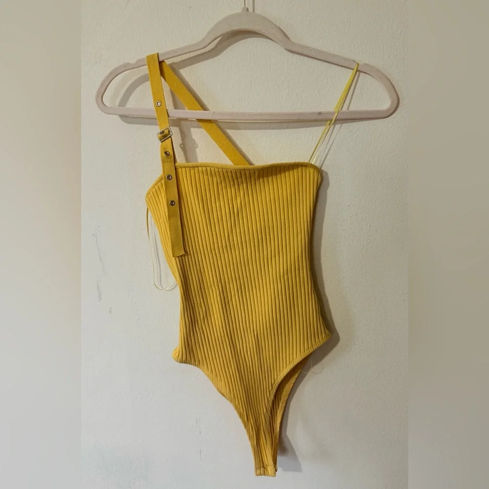 Zara Sunny Yellow Ribbed Top - Picture 1 of 4